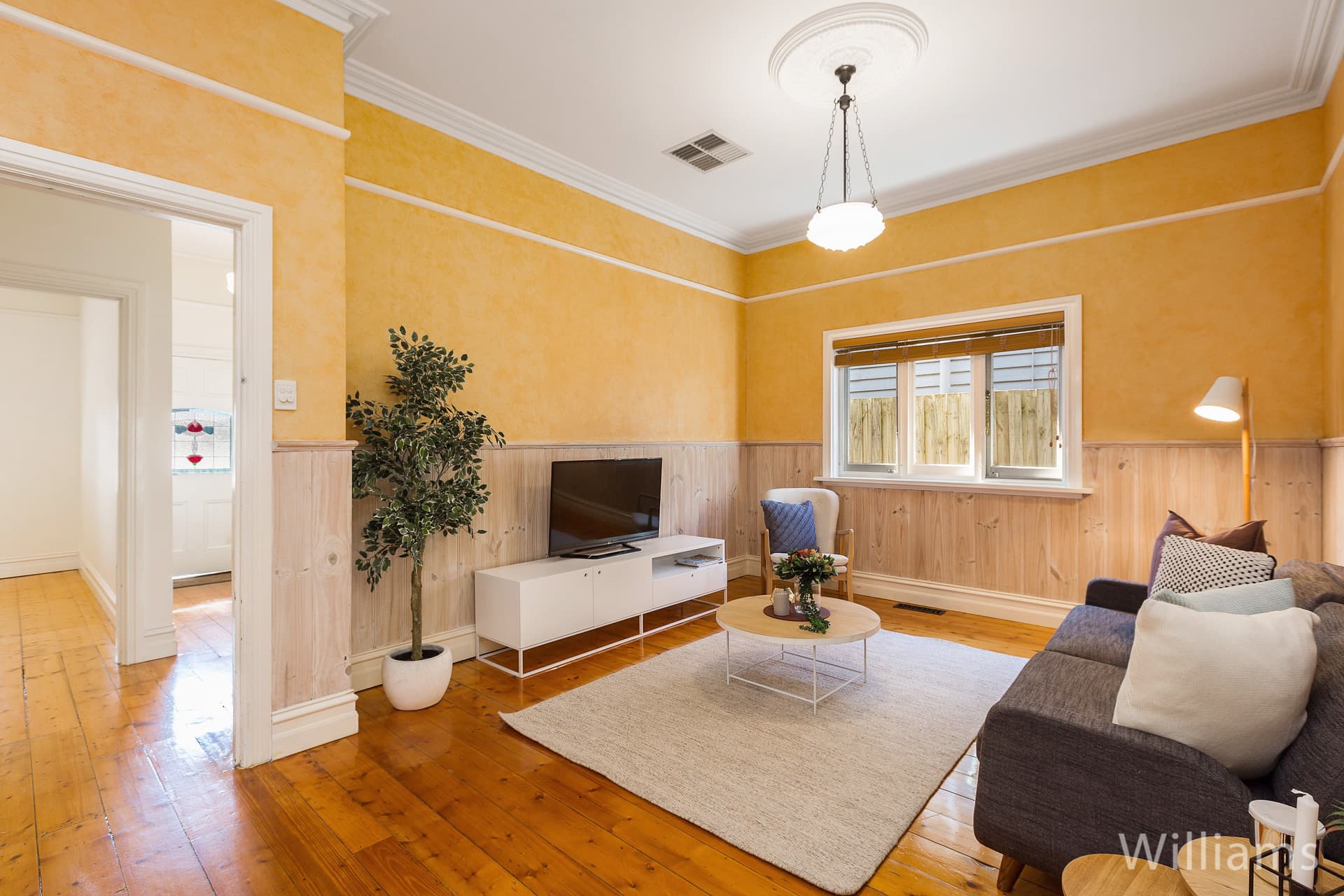 21 Woods Street, Newport - Thumbnail 2