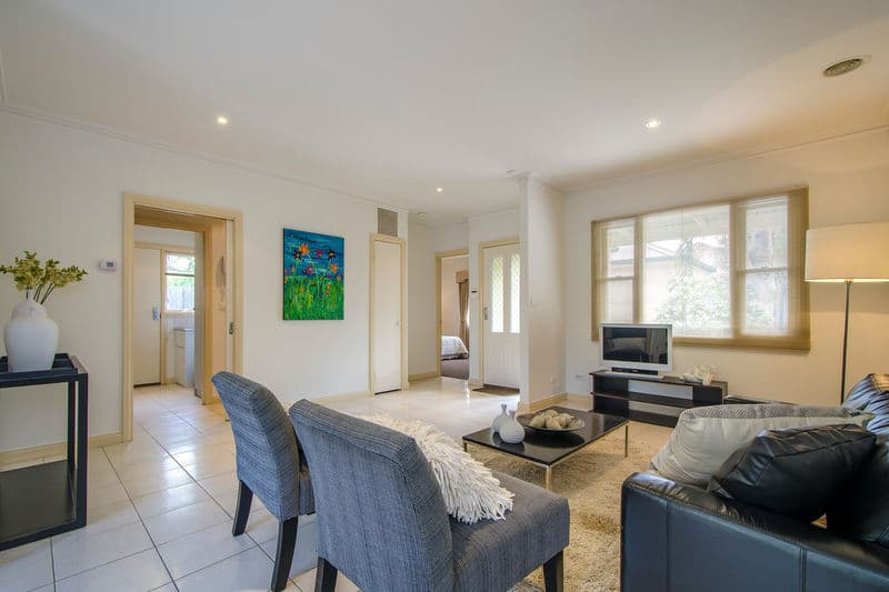 2/9 Pentland Street, Williamstown - Thumbnail 2