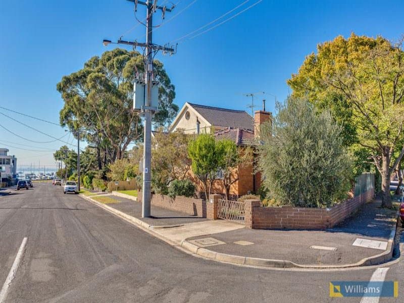 17 Stanley Street, Williamstown - Thumbnail 2