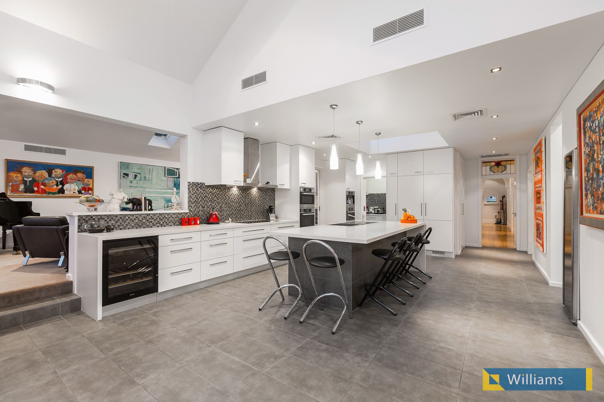202 Osborne Street, Williamstown - Thumbnail 2