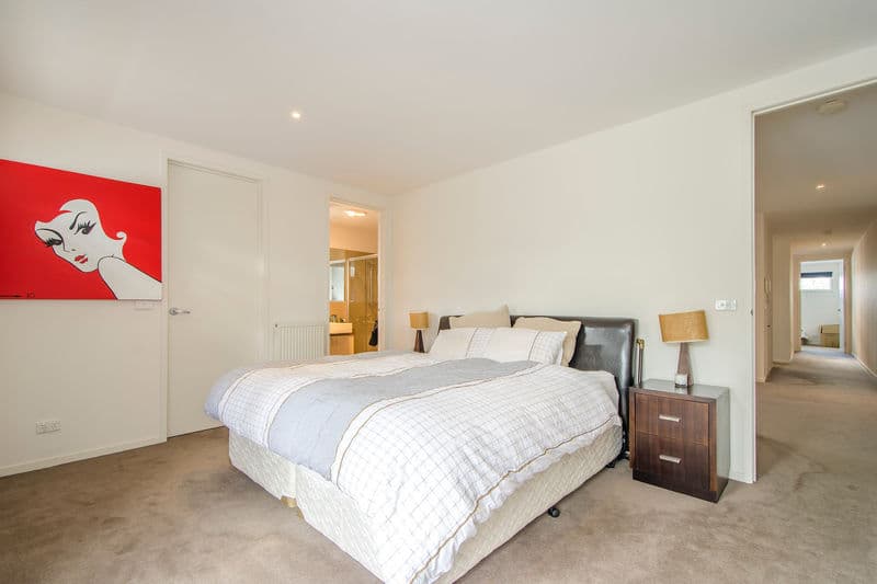 87 Osborne Street, Williamstown - Thumbnail 8