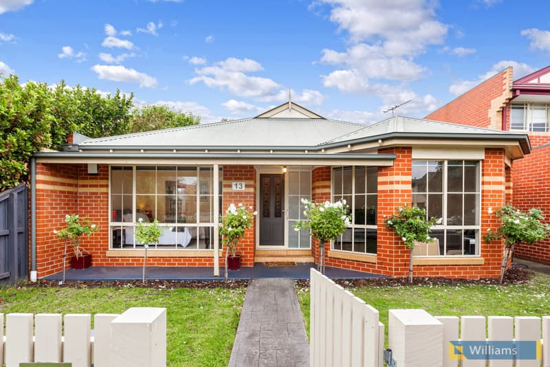 13 Rifle Range Drive, Williamstown - Image 1