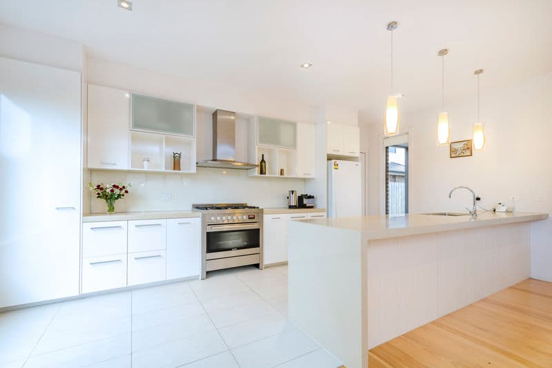 2/43 Bradley Street, Newport - Thumbnail 5