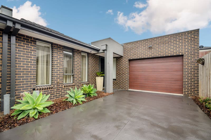 2/43 Bradley Street, Newport - Image 1