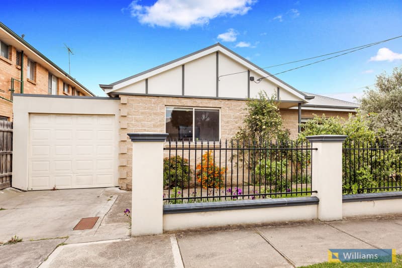 66 Kernot Street, South Kingsville - Image 1