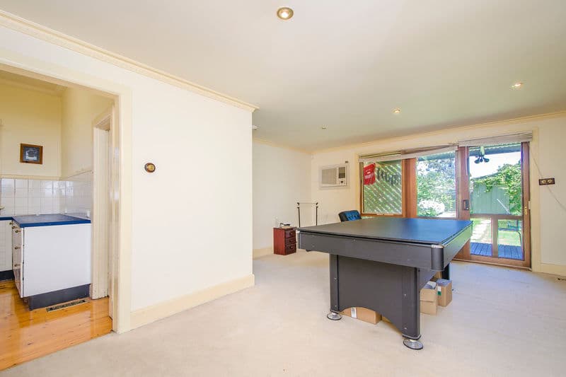13 Oxford Street, Newport - Thumbnail 3