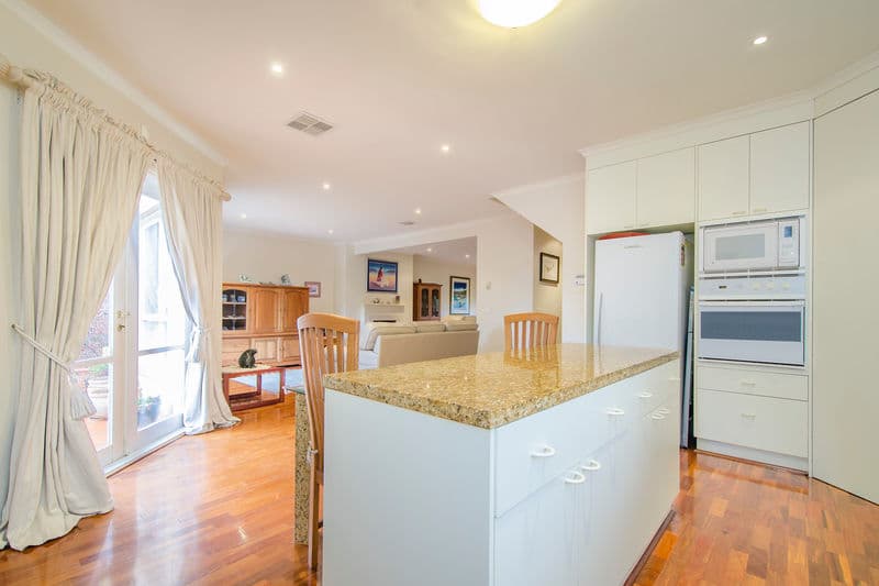 71 Merrett Drive, Williamstown - Thumbnail 8