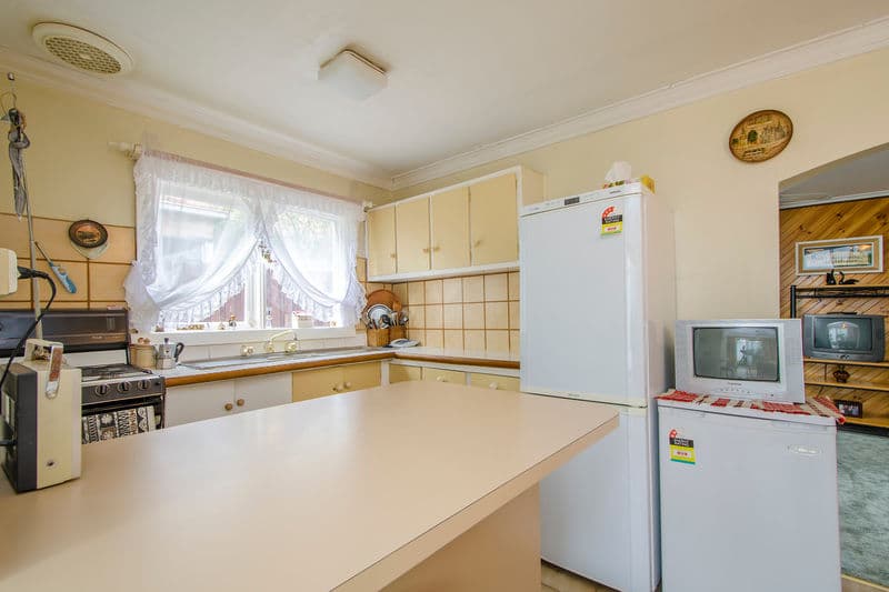 26 Elphin Street, Newport - Thumbnail 8