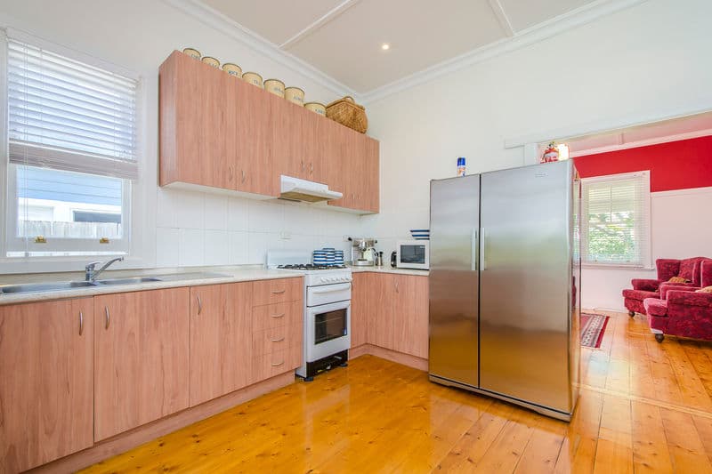 137 Elizabeth Street, Newport - Thumbnail 7