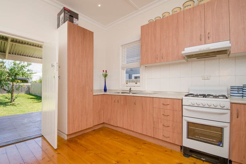 137 Elizabeth Street, Newport - Thumbnail 8