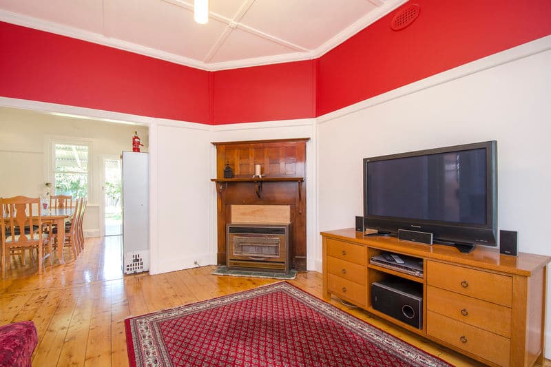 137 Elizabeth Street, Newport - Thumbnail 3