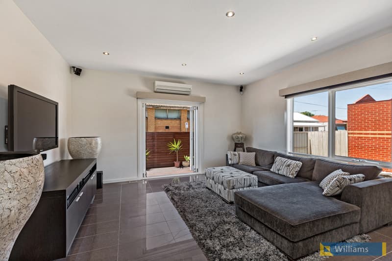 71 John Street, Williamstown - Thumbnail 6