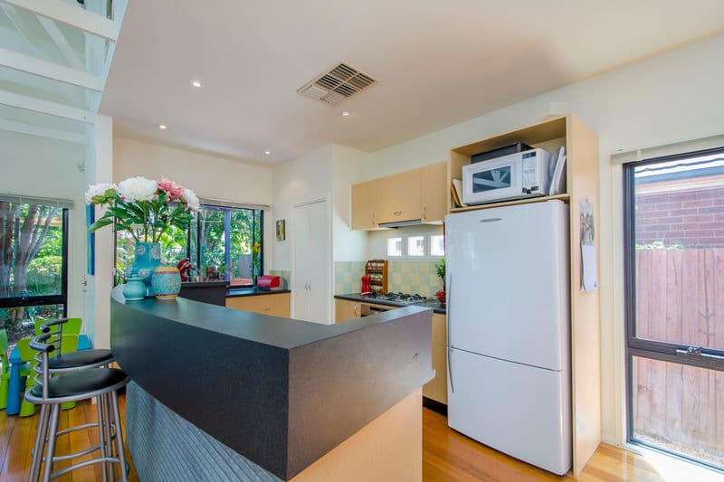 17 Lindsay Court, Williamstown - Thumbnail 5