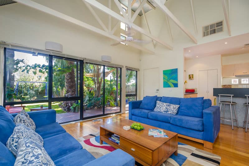 17 Lindsay Court, Williamstown - Thumbnail 2