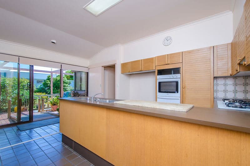 2/10 Clark Street, Williamstown - Thumbnail 4