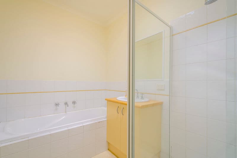 31A Rosshire Road, Newport - Thumbnail 7
