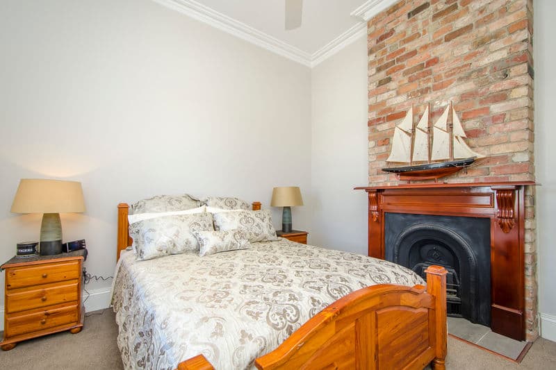 6 Albert Street, Williamstown - Thumbnail 8