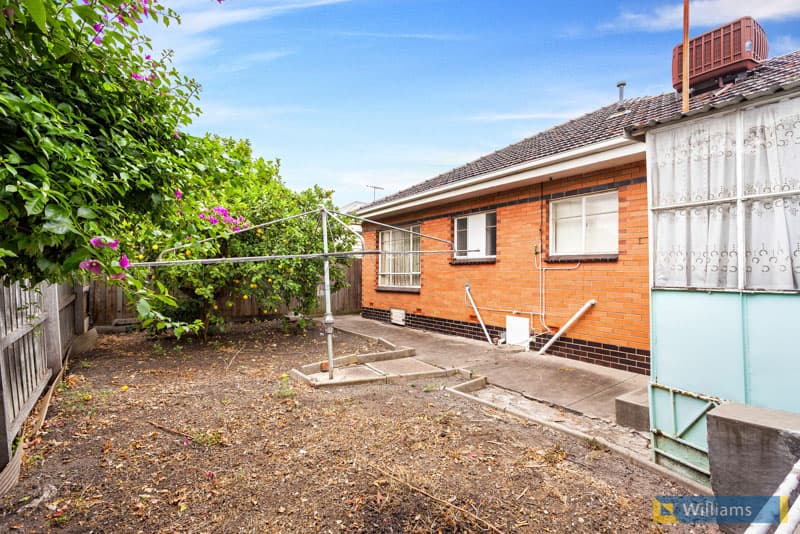 98 Ballarat Street, Yarraville - Thumbnail 8