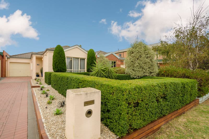 22 West Court, Williamstown - Image 1