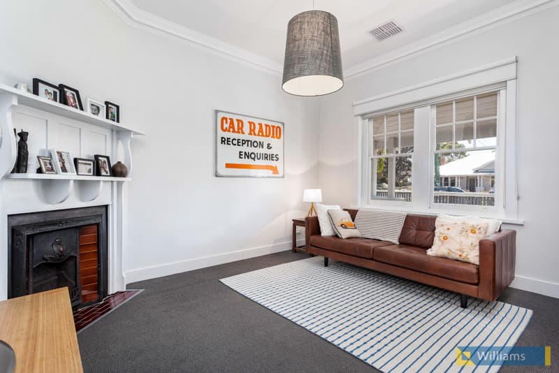 27 Peel Street, Newport - Thumbnail 3