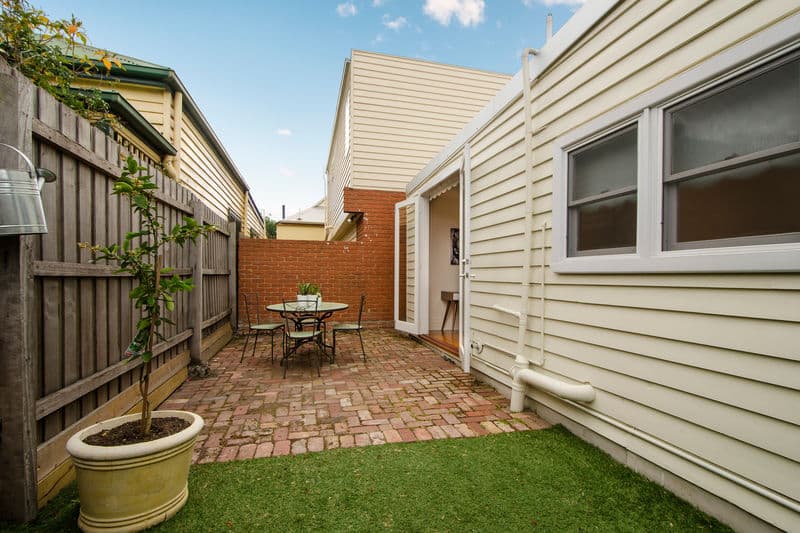 287 Douglas Parade, Newport - Thumbnail 3