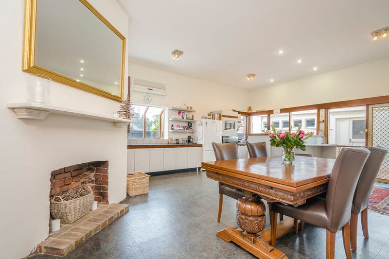 1 Stewart Street, Williamstown - Thumbnail 2
