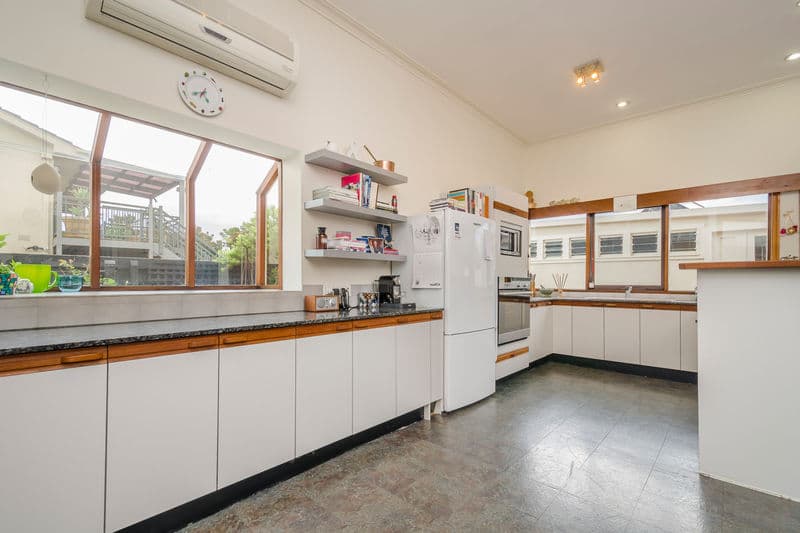1 Stewart Street, Williamstown - Thumbnail 4