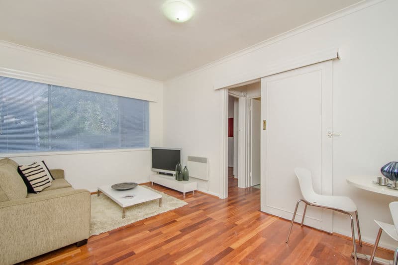8/44 Kororoit Creek Road, Williamstown - Image 1