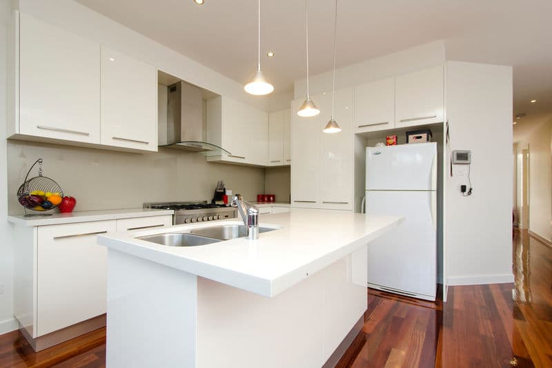 18 Edward Avenue, Altona North - Thumbnail 7