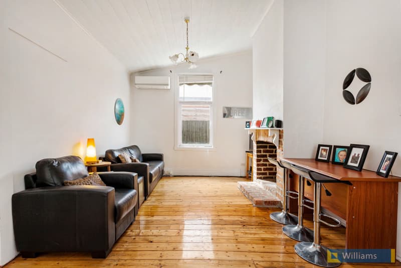 24 Albert Street, Williamstown - Thumbnail 2