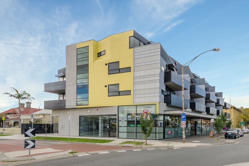 5/4 Mason Street, Newport - Image 1