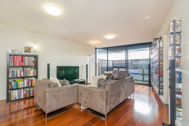 5/4 Mason Street, Newport - Thumbnail 2