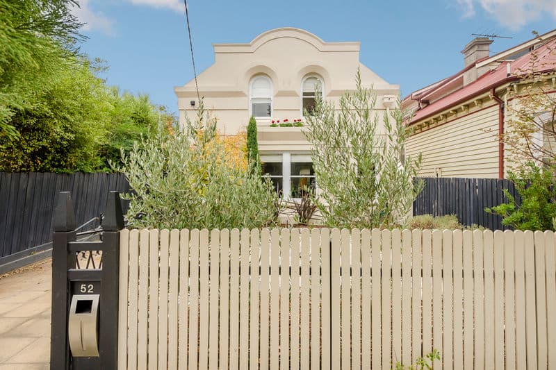 52 Parker Street, Williamstown - Thumbnail 2