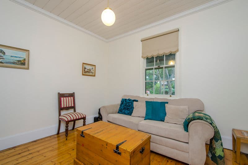 55 Cecil Street, Williamstown - Thumbnail 3