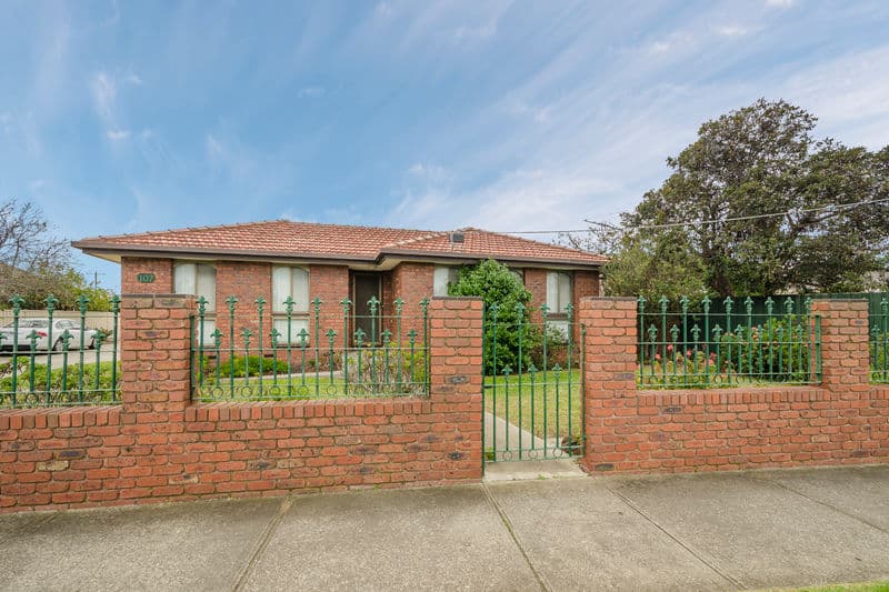 1/107 Queen Street, Altona - Image 1