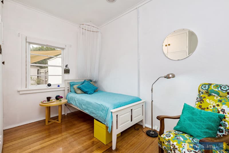 24 Fowler Crescent, Newport - Thumbnail 6