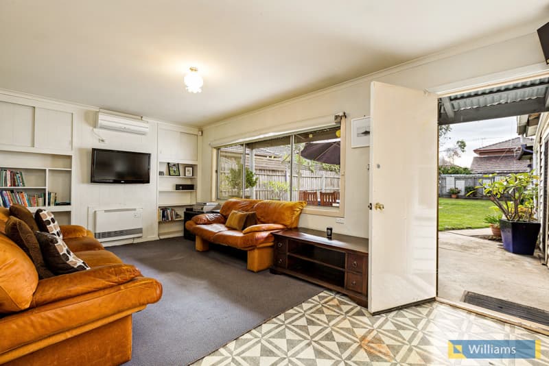 124 Stevedore Street, Williamstown - Thumbnail 2