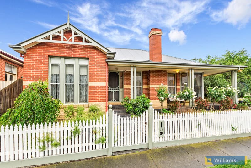 23 Dickson Court, Williamstown - Image 1