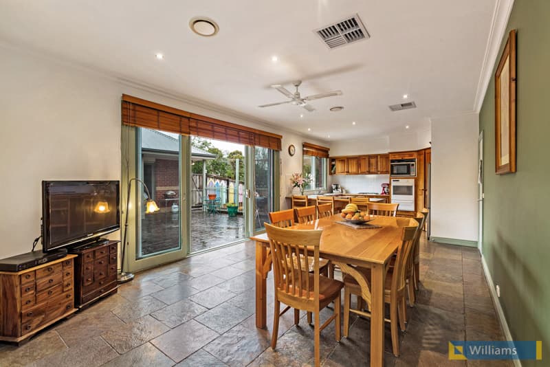 23 Dickson Court, Williamstown - Thumbnail 7
