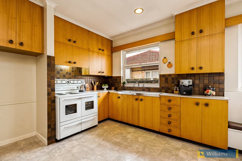 33 Electra Street, Williamstown - Thumbnail 7