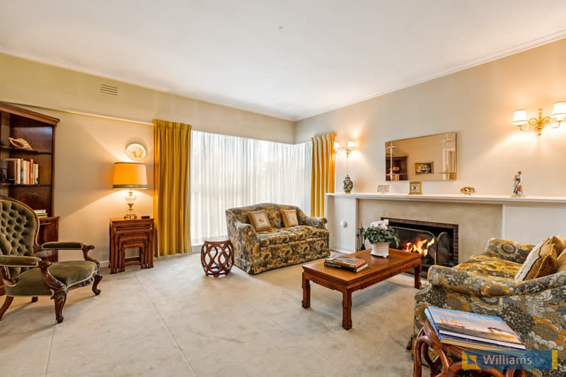 33 Electra Street, Williamstown - Thumbnail 4