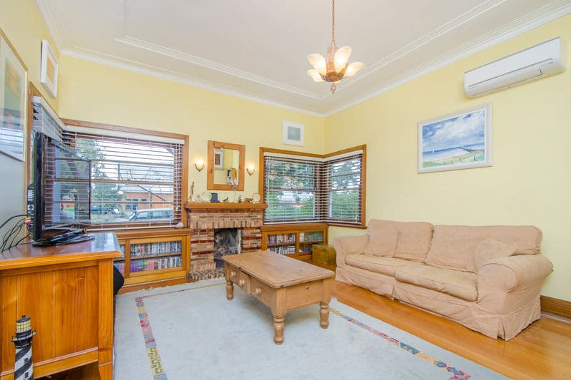 36 Bayview Street, Williamstown - Thumbnail 3