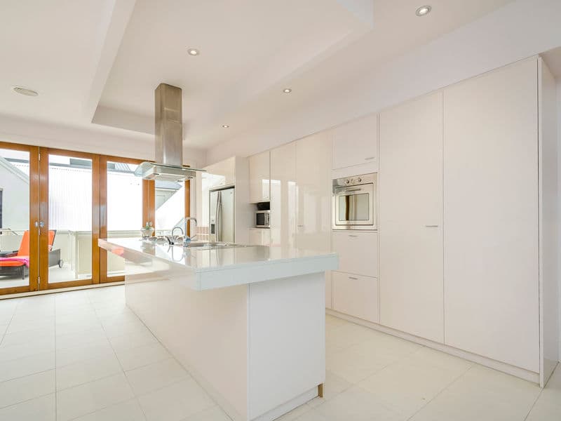 13 Mill Lane, Williamstown - Thumbnail 6