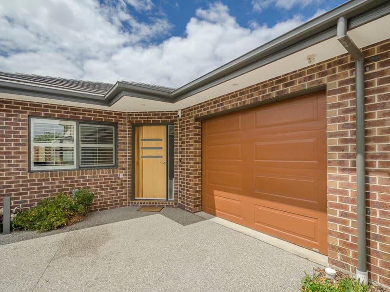 4/24 Clyde Street, Newport - Image 1