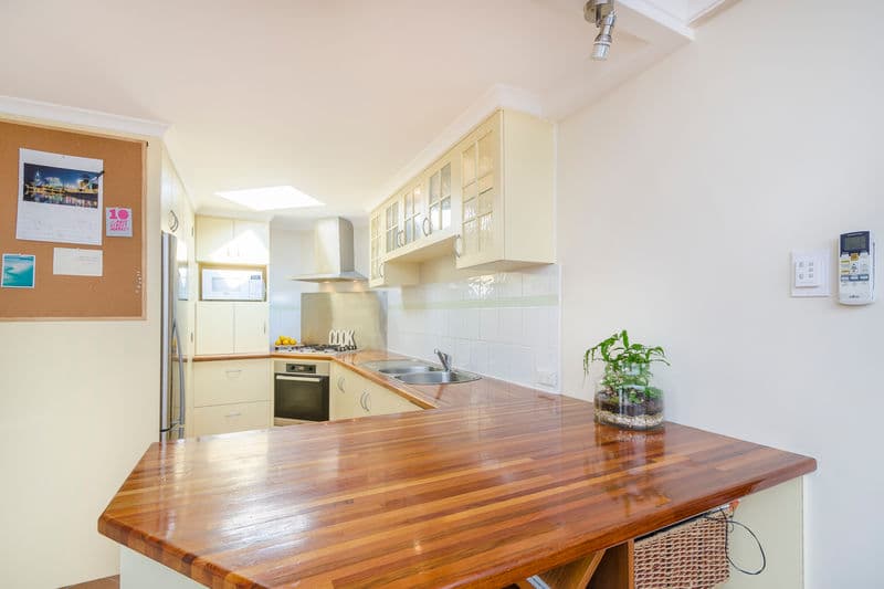 4 Smith Street, Williamstown - Thumbnail 5