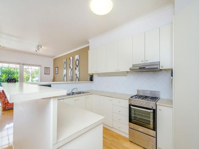 30 Merrett Drive, Williamstown - Thumbnail 5