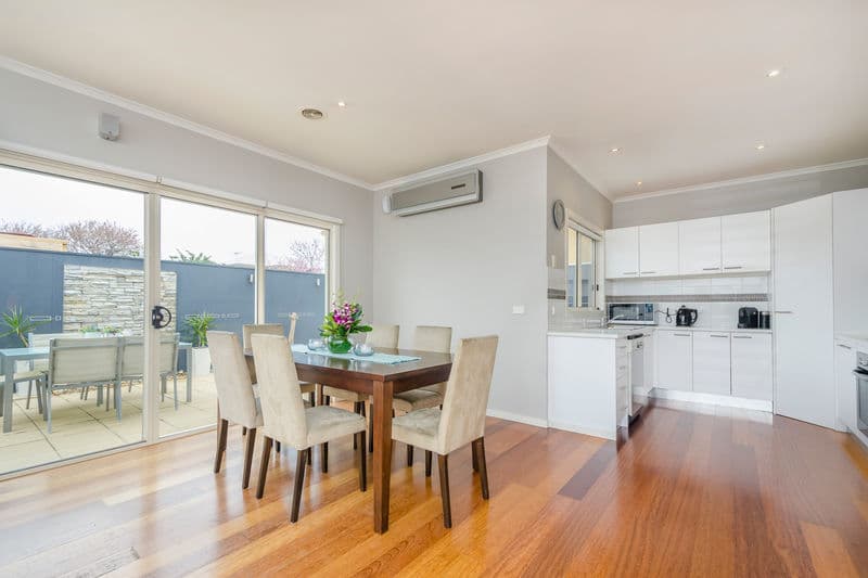 2/12 Blenheim Road, Newport - Thumbnail 5