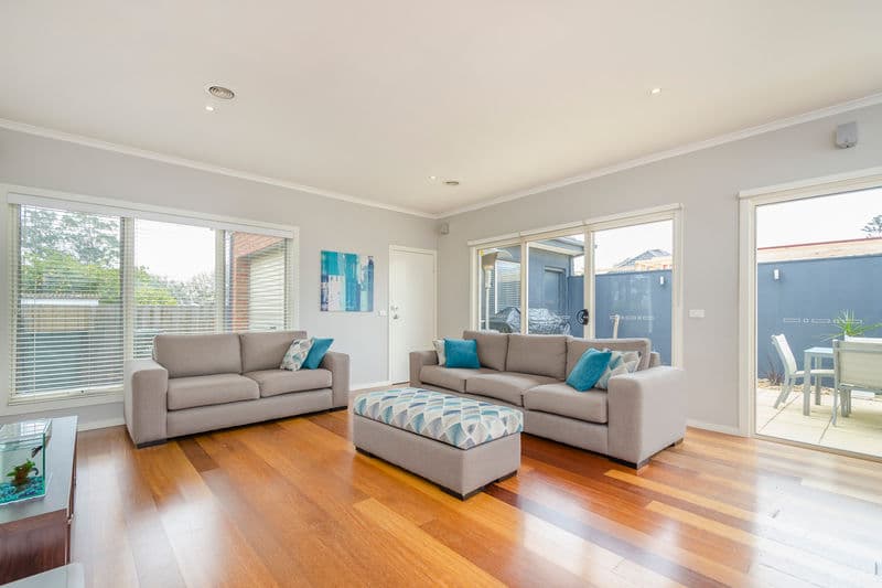 2/12 Blenheim Road, Newport - Thumbnail 3