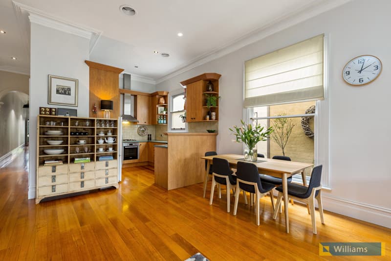 24 Russell Place, Williamstown - Thumbnail 6