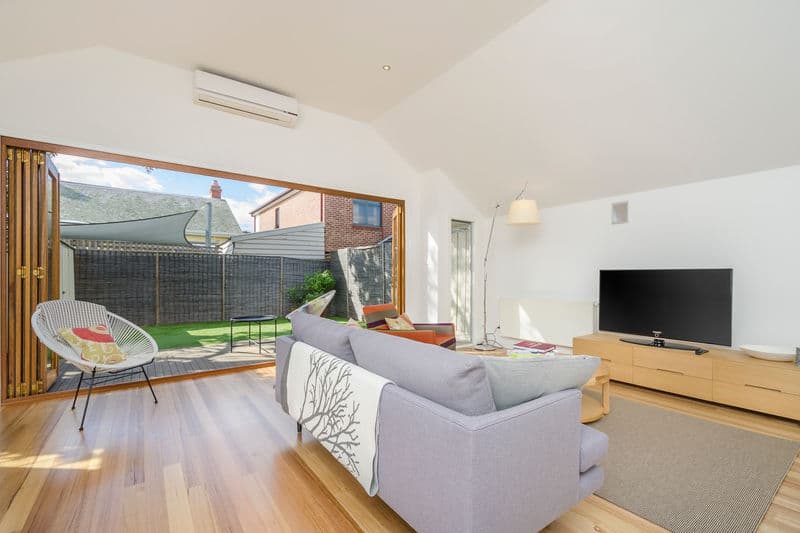 10 Collins Street, Williamstown - Thumbnail 3
